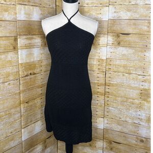 OLD NAVY HALTER NECK FORM FITTING STRETCH CROCHET STYLE BLACK KNIT DRESS SMALL